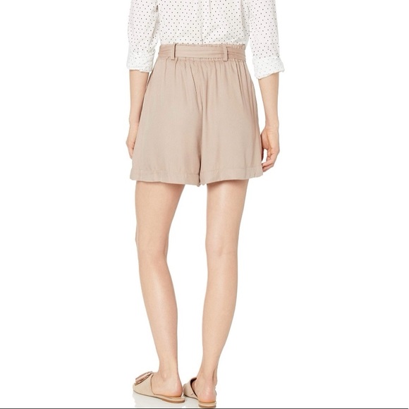 BB Dakota // Easy Breezy Short NWT🌛 - Picture 3 of 12